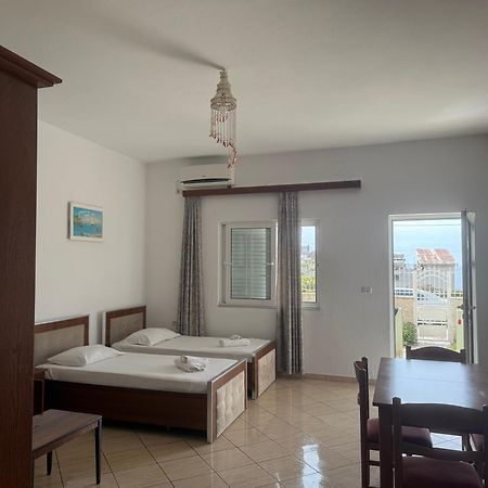 Villa Almar Sarandë Eksteriør bilde