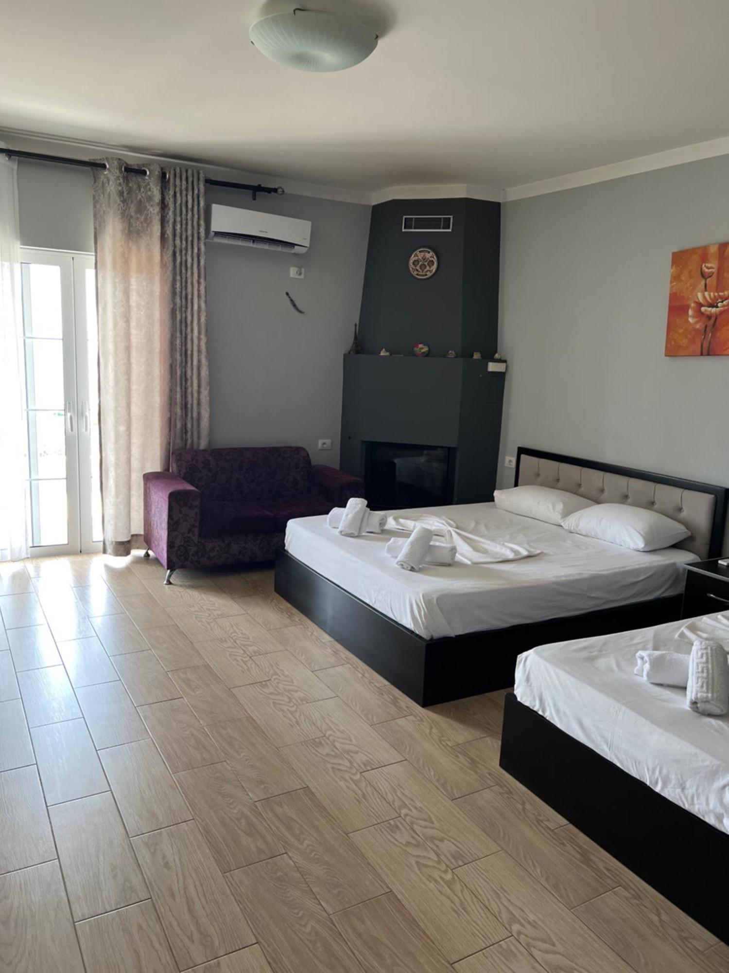 Villa Almar Sarandë Eksteriør bilde