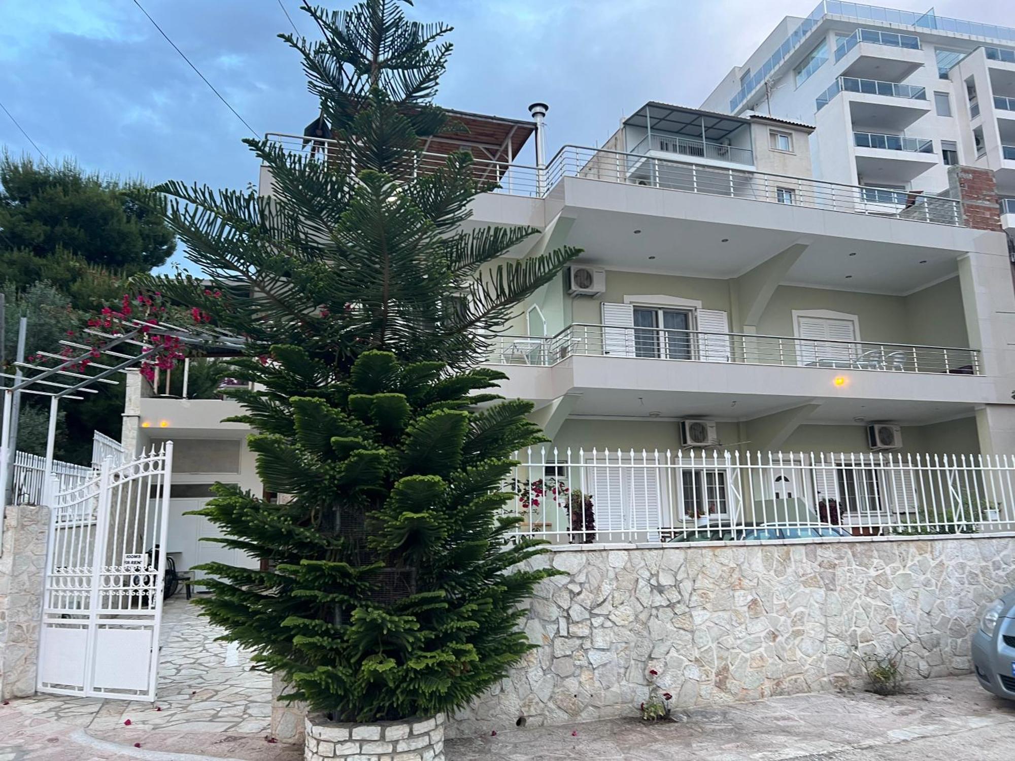 Villa Almar Sarandë Eksteriør bilde