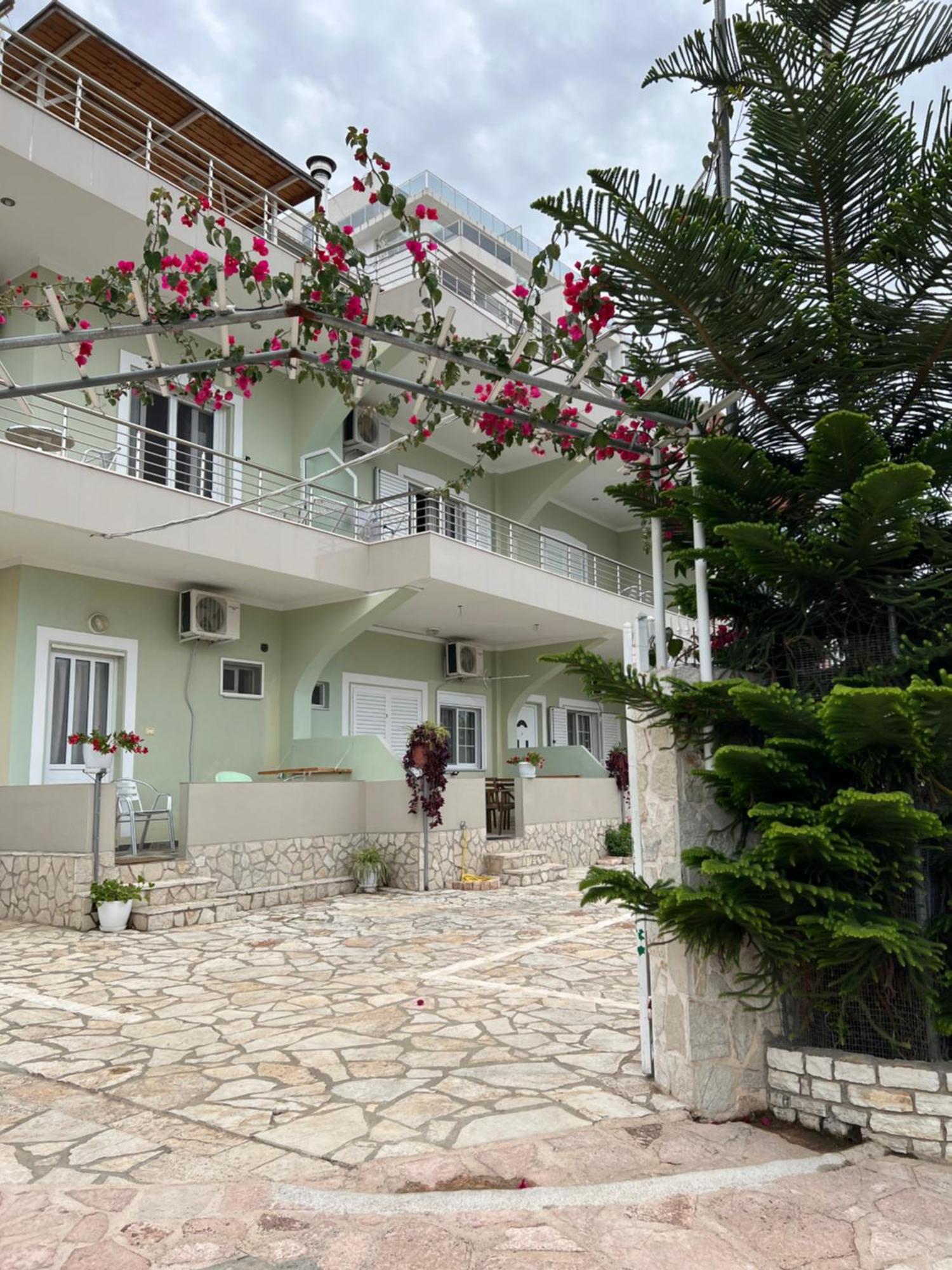 Villa Almar Sarandë Eksteriør bilde