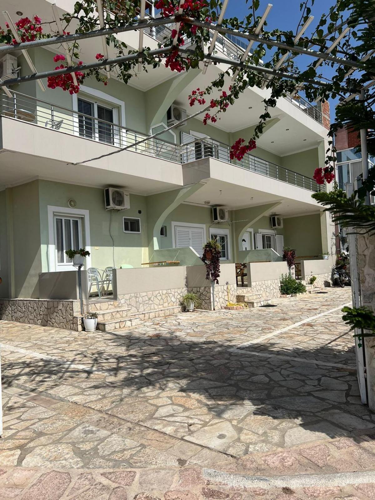 Villa Almar Sarandë Eksteriør bilde